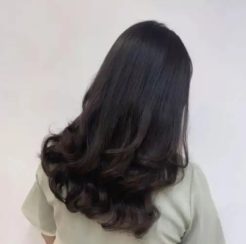 流行不衰的半烫卷2019年依旧火爆