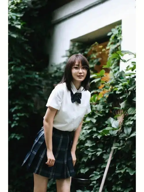 超级实用日系拍照姿势胶片写真