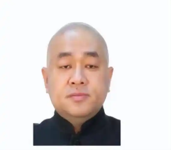 打死单波一事儿,也成了于竹君茶余饭后吹牛的资本,他常对人说:"自己