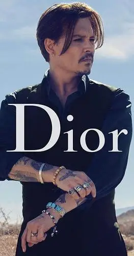 迪奥坚持与约翰尼·德普合作,遭抨击,"侮辱家暴受害者"