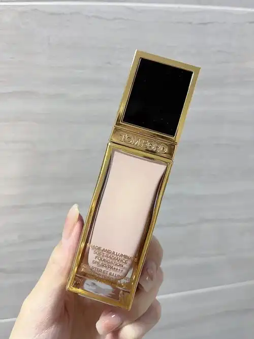 tf奢金柔光粉底液使用感受