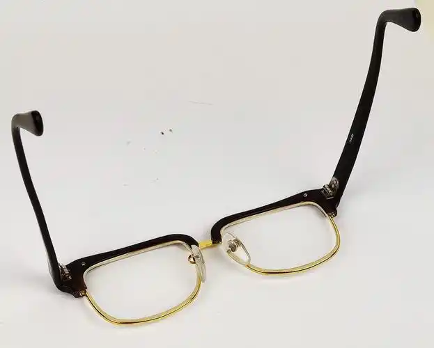 80年代老干部眼镜,1980年制造,怀旧眼镜,平光镜玻璃镜面
