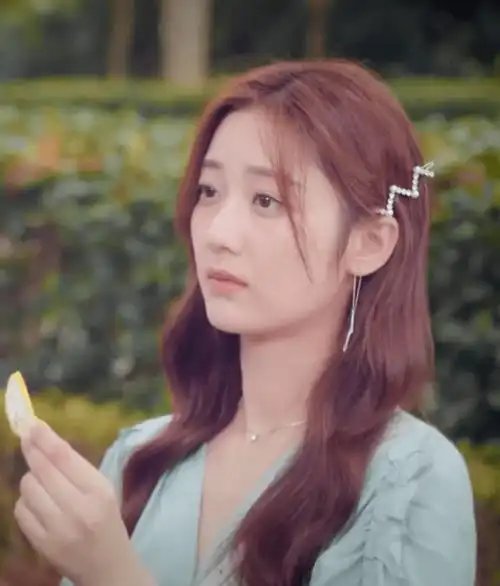 戚砚笛 | 《不可思议的爱情》造型穿搭