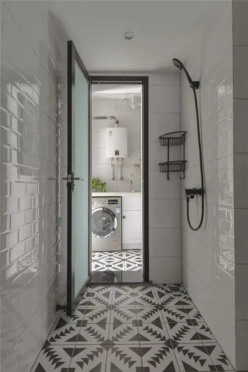 新房装修,地面铺灰色地砖,如何搭配过门石让室内效果更加美观?