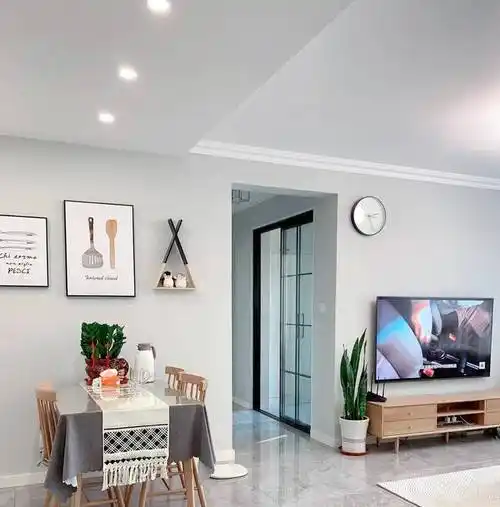 客厅面积小,乳胶漆的颜色选择很关键!选对了,客厅宽敞明亮!