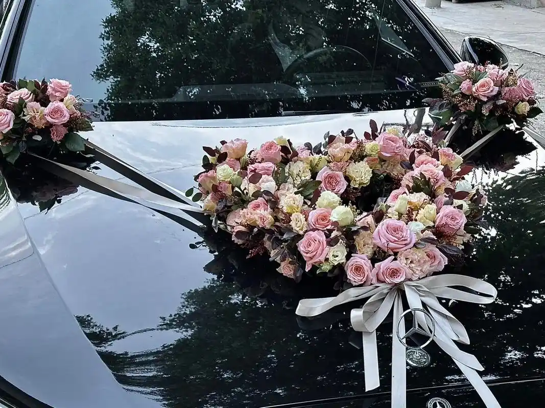 复古系秋色婚车车头花.#婚车花艺 #新娘手捧花 #婚车花 # - 抖音