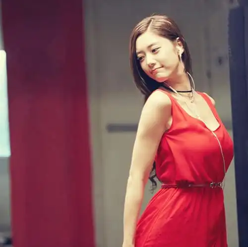 曾因电影情圣而走红因身高限制回国无消息现如今已结婚