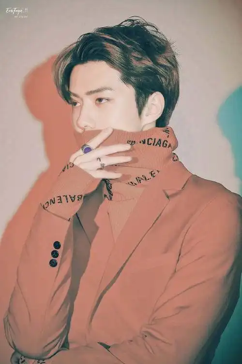 exo吴世勋最新画报公开,不愧是南韩神颜!