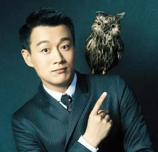 娱乐圈最大孝子,名气曾比黄晓明高,消失20年只为唤醒植物人父亲