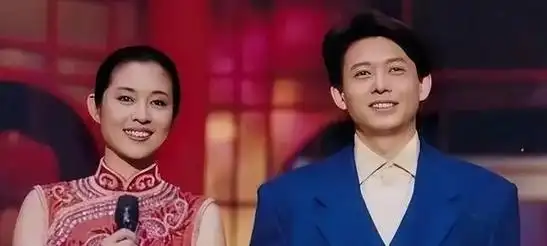 前主持人程前曾与董卿同居6年50岁娶小20岁娇妻老年得子