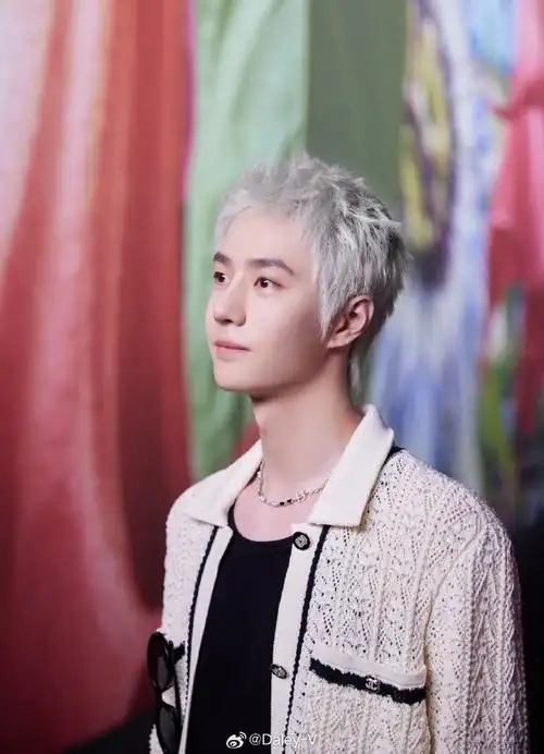 v-style##王一博 香奈儿