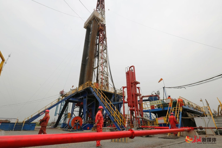 【抓"六稳"促"六保"一线看落实】唐山:冀东油田双重预警优化钻井
