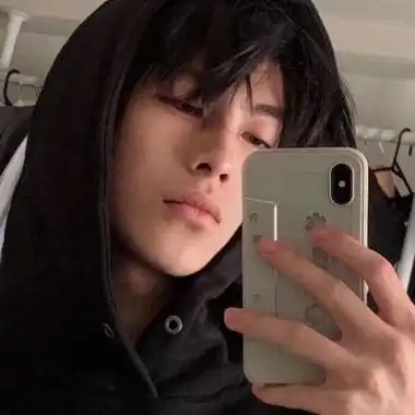 高冷帅气男生头像图片霸气超酷男生真人高清头像图片大全