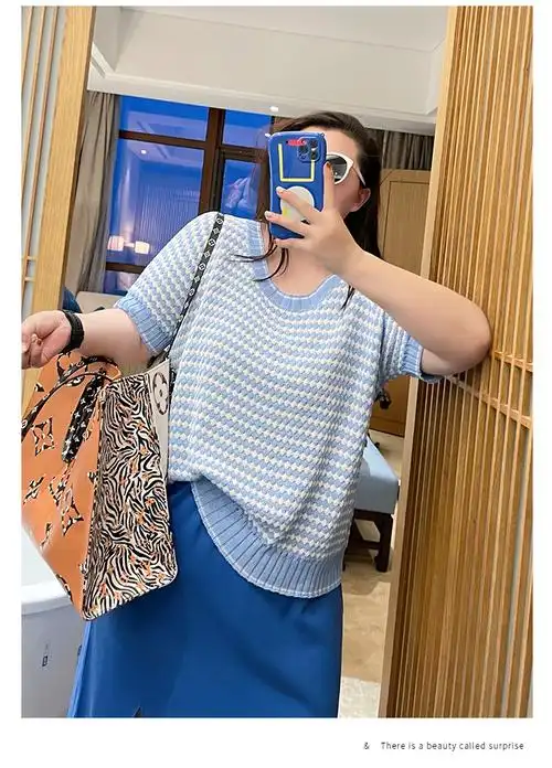 矮胖女装显瘦款夏季新款大码200斤胖mm减龄编织花纹拼接针织短袖上衣