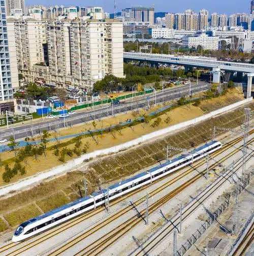 深读|花湖机场启示录:从"独行快"迈向"众行远"_云上孝感