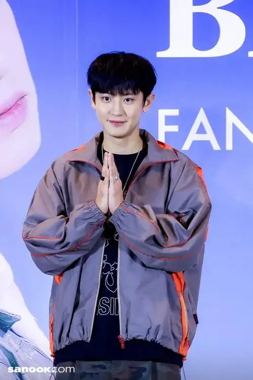 朴灿烈唯一官方门面