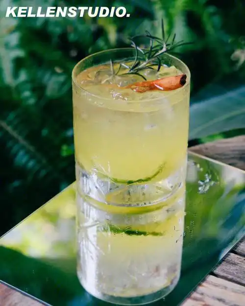 青苹果柚子特调夏季饮品