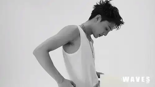 是我滤镜太厚了吗 这个露腋毛竟然让我觉得很男人味,man爆