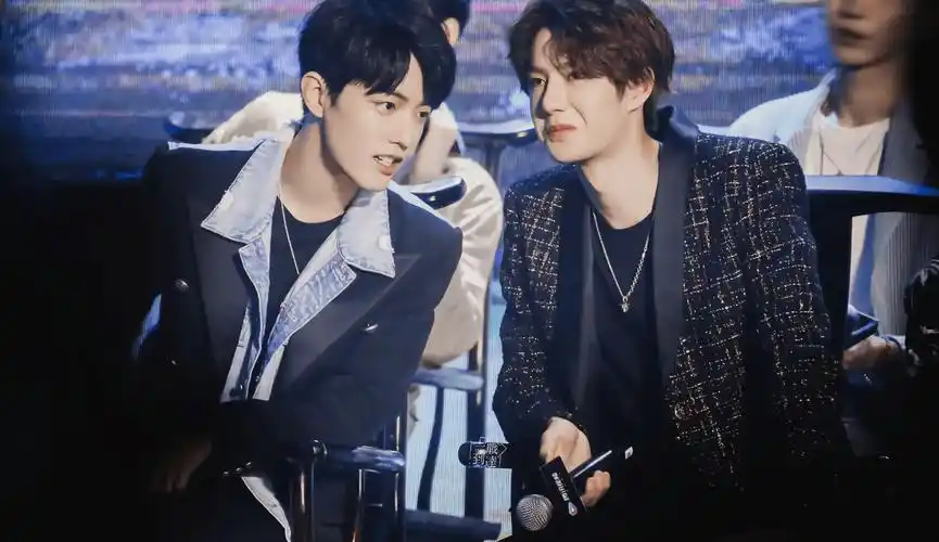 原创肖战王一博再同框网友非常支持