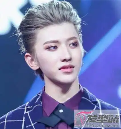 狼奔发型男生短发 潇洒帅气超显个性