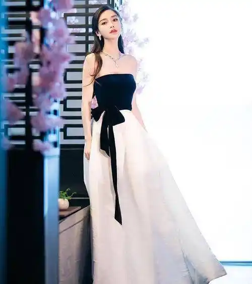 angelababy穿过的仙女高定礼服,灵动温柔人鱼公主,优雅至极_盘点_时尚