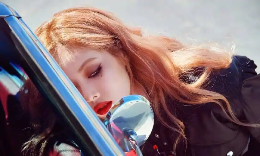 写真图片,分享一组金泫雅图片给大家,图中的明星图片壁纸会点缀你的