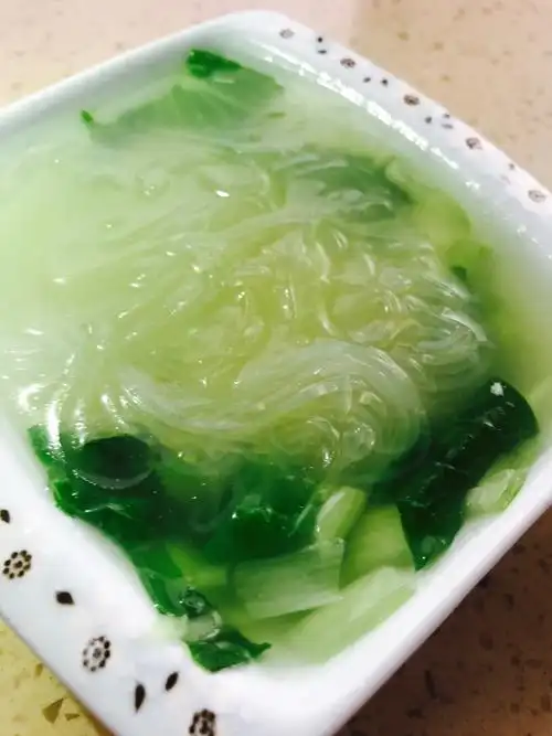 小白菜粉丝汤