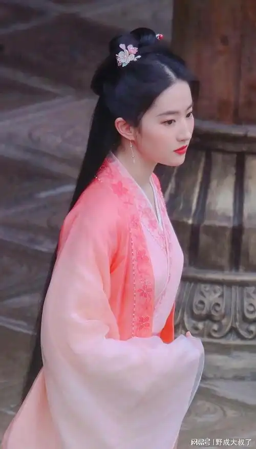 刘亦菲之古装照|女神|赵灵儿|女明星_网易订阅