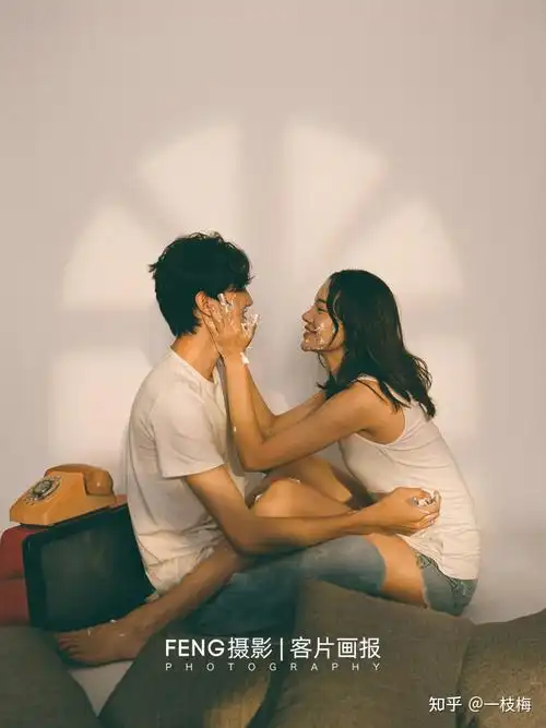 室内 情侣 居家 甜蜜 温馨地址:feng摄影    北京