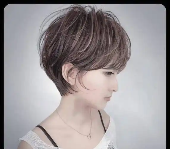 原创脸圆身材微胖的女生适合什么发型八款精致短发美腻了谁剪都美