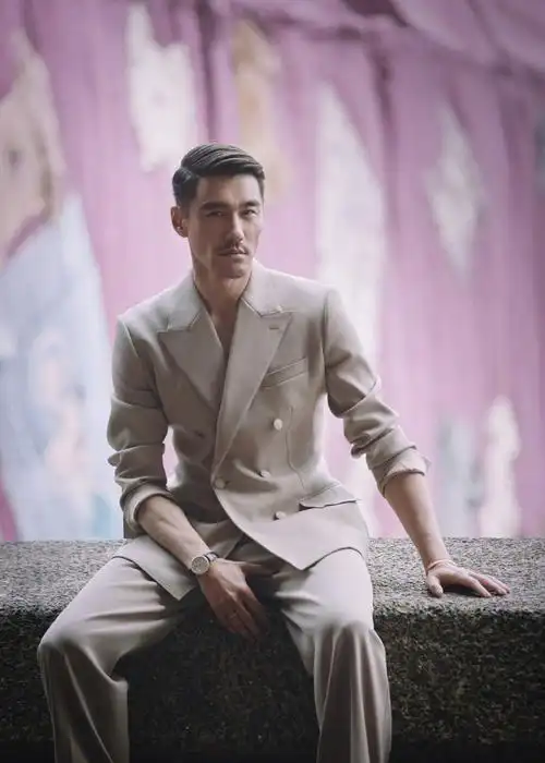 胡兵在伦敦时装周##胡兵全球go##胡兵出发去爱