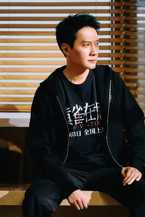 冯绍峰超话@冯绍峰出席#电影黄雀在后#北京首映礼.