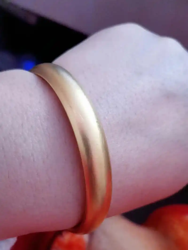 古法手镯有划痕怎么办 万能的宝宝们,有什么好办法吗?