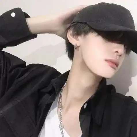 最新韩系风阳光又高冷的帅气帅哥头像照片大全