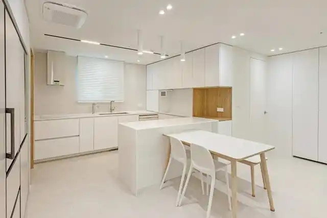 餐厅,厨房都太小,不如试试餐厨一体化,过年在家打麻将太爽了