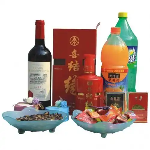 三,婚宴上的小零食和酒水怎么安排