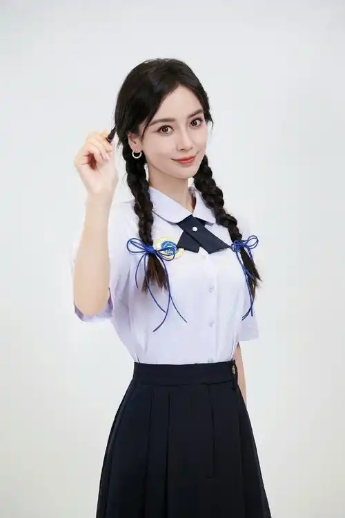 马尾蝴蝶结绑带#angelababy奔跑吧校服剧照双马尾校服造型的甜辣学姐
