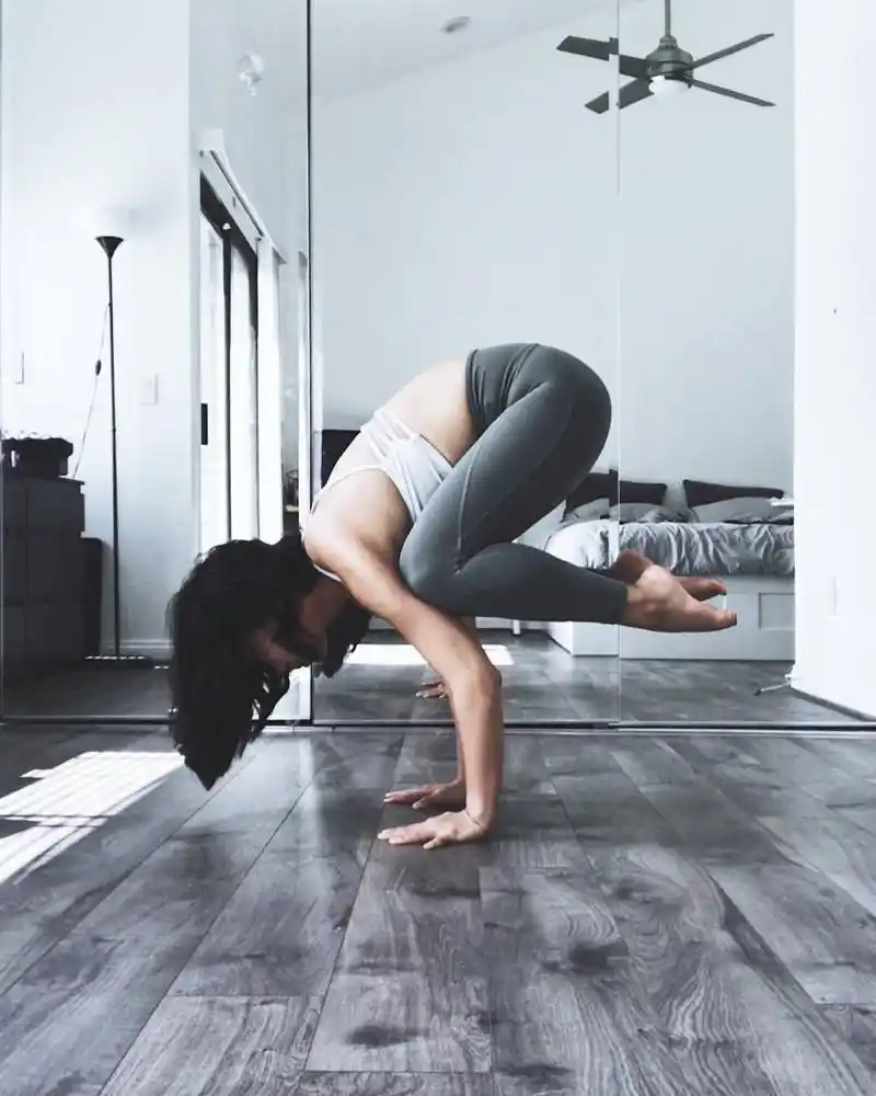 35岁张梓琳秀运动减肥照:长腿养成记,减肥瘦身瑜伽才是王道