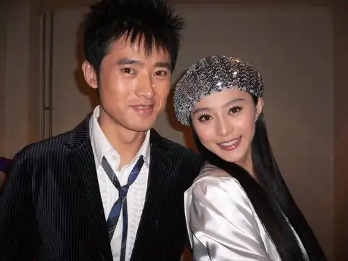 任泉和范冰冰点击此处查看全部娱乐图片新浪娱乐讯 12月6日,帅气任泉