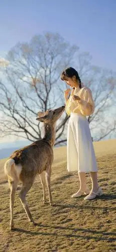 渣男壁纸:抖音热门潮图,高清全面屏美女壁纸精选