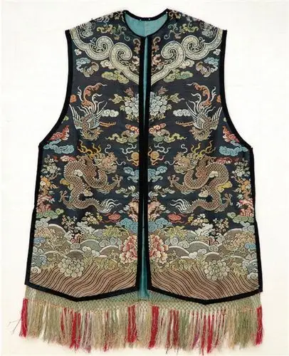 清代妆花绸蟒纹霞帔