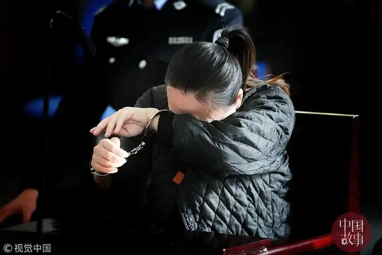 北京:女子酒后大闹公交车案开庭审理