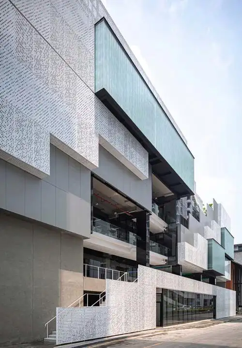 建筑外立面幕墙铝板冲孔板装饰金属网