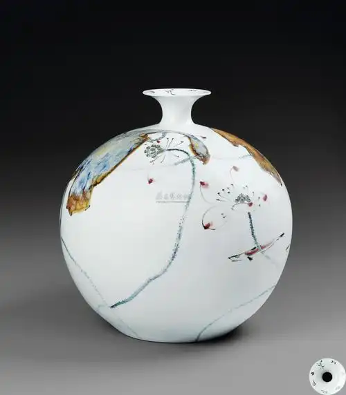 0885 尉涧松-高温色釉《荷花游鱼》