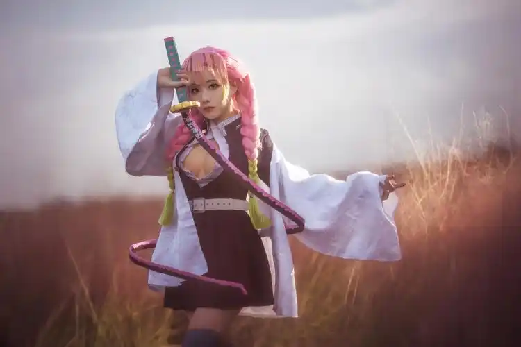 鬼灭之刃 甘露寺蜜璃cosplay(6)