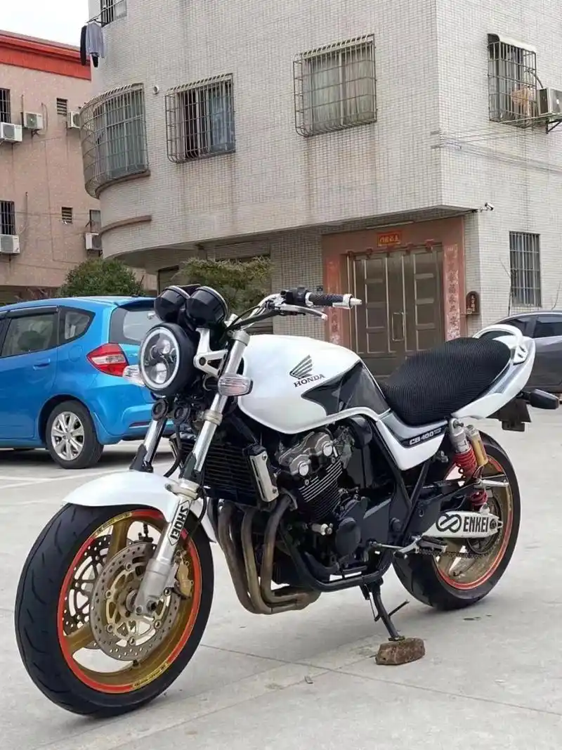 个人出机车本田cb400摩托车二手摩托车 一代cb400本田摩托车,怠速稳定