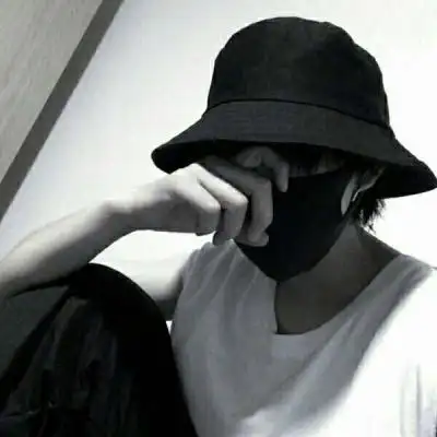 男生头像真人帅气图片戴口罩