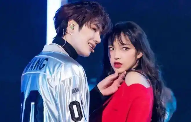 旗下有知名艺人王一博,韩庚,孟美岐,吴宣仪,李汶翰,范丞丞,黄明昊