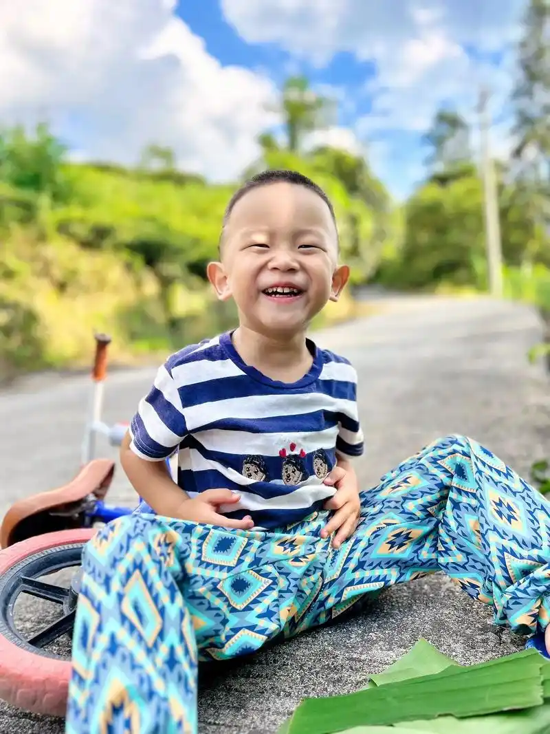 爱笑的男孩运气一定很好93.35363737 3439 37 - 抖音