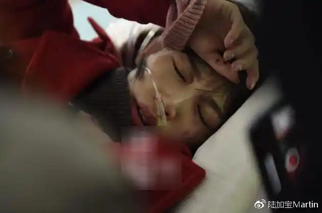 王宝强,马蓉庭审判后再次升级,宝强施暴马蓉